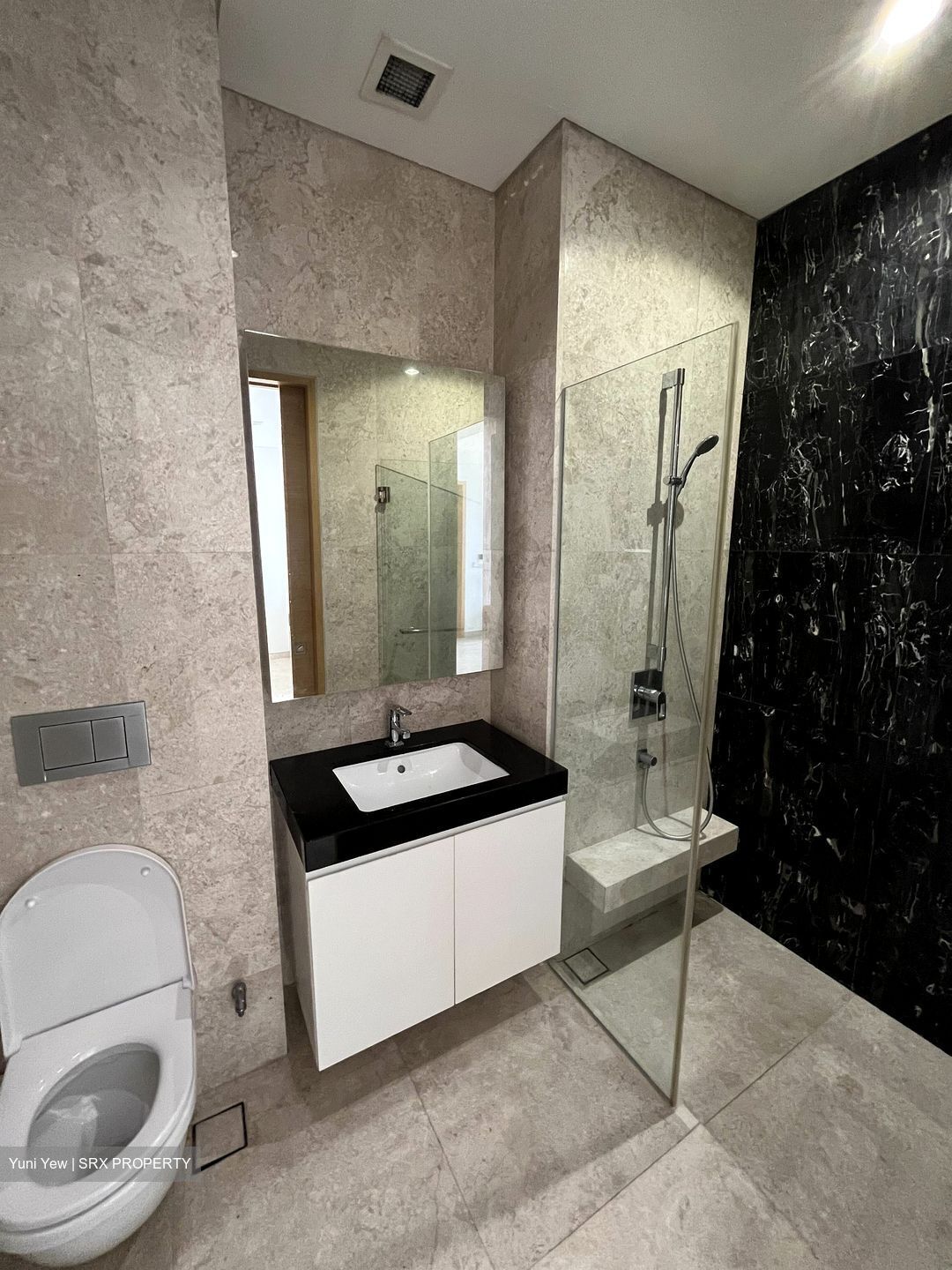 Dorsett Residences (D2), Apartment #372471081